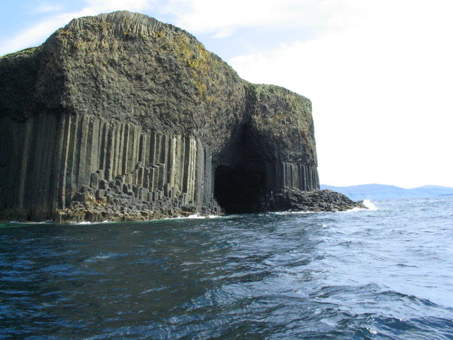 Cueva de Fingal